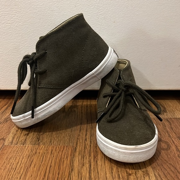 Janie and Jack suede dark green boots - Picture 2 of 3